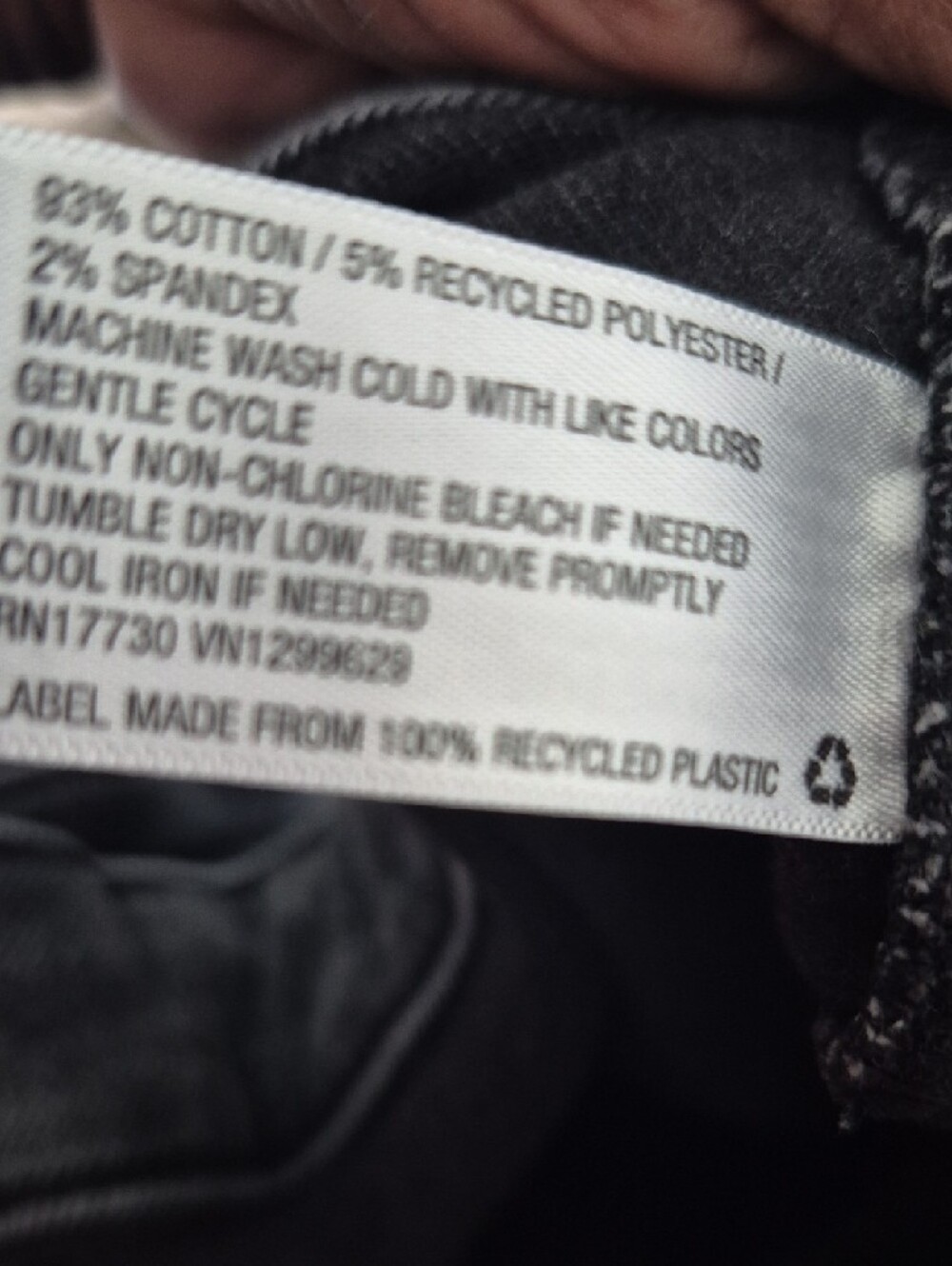Ava & Viv Charcoal Gray Cropped Raw-Hem Jeans - Picture 8 of 8